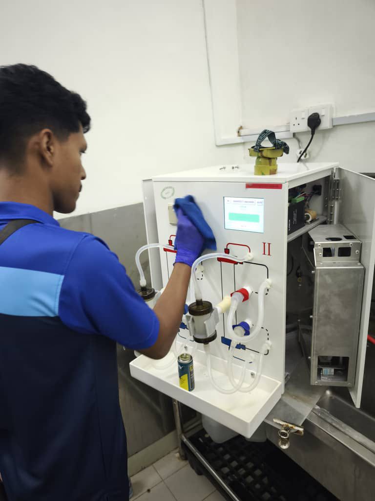 WhatsApp Image 2025-11-29 at 15.27.21 (2)